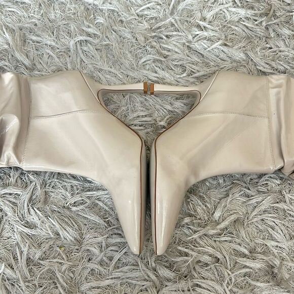 NWOB Jeffrey Campbell Guillo Pointed Toe Slouchy Boots in Ivory Patent size 8.5 - Picture 11 of 14